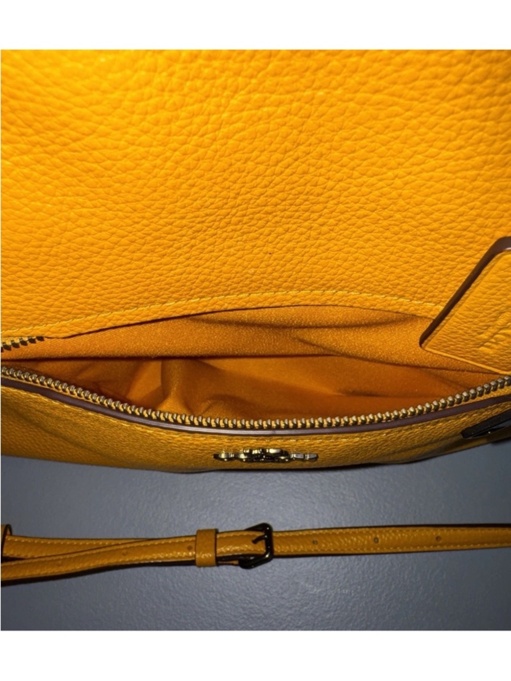 NWOT Coach Prairie Satchel Mustard Yellow Pebble Leather Crossbody Bag 79997 - Picture 6 of 8